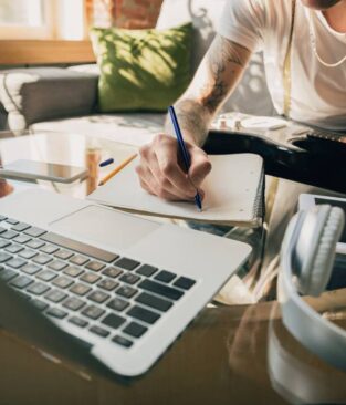 Já pensou em transformar seu hobby em um negócio lucrativo?